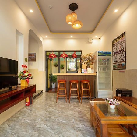 Quyen'S House Homestay Hoi An Esterno foto